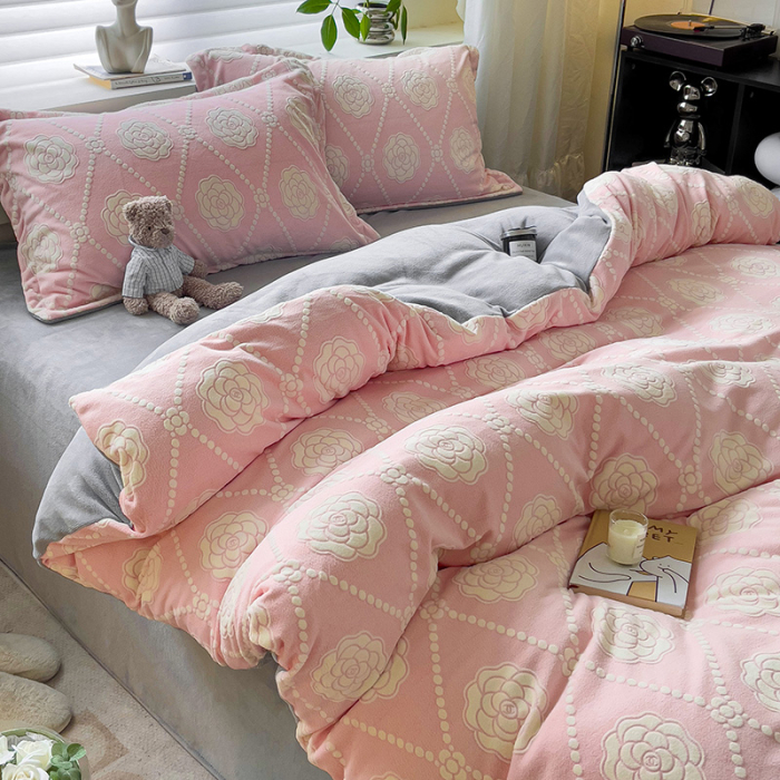 Lenjerie De Pat Cocolino 4 Piese Cu Cearceaf Pat Mare - Roz Cu Trandafiri Albi [5]