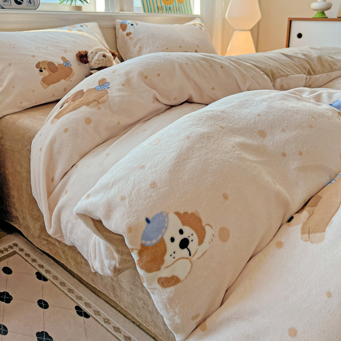 Lenjerie De Pat Cocolino 4 Piese Cu Elastic - Bej Cu Catei [12]