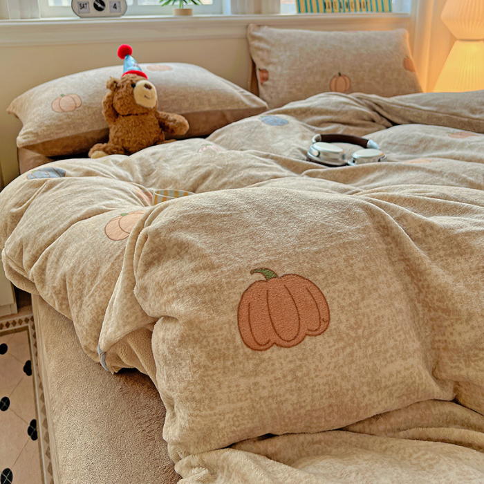 Lenjerie De Pat Cocolino 4 Piese Cu Elastic - Bej Cu Dovleci De Toamna [17]