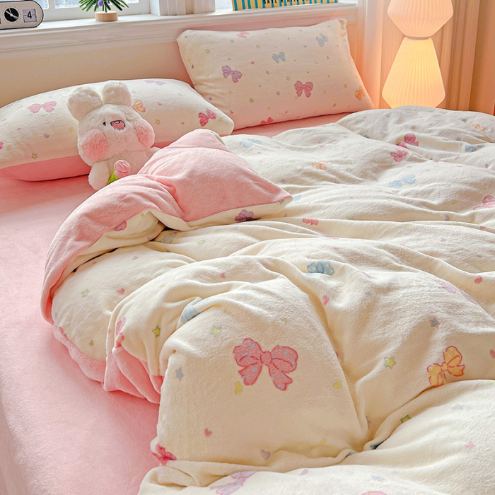 Lenjerie De Pat Cocolino 4 Piese Cu Elastic - Roz Cu Fundite Colorate [12]