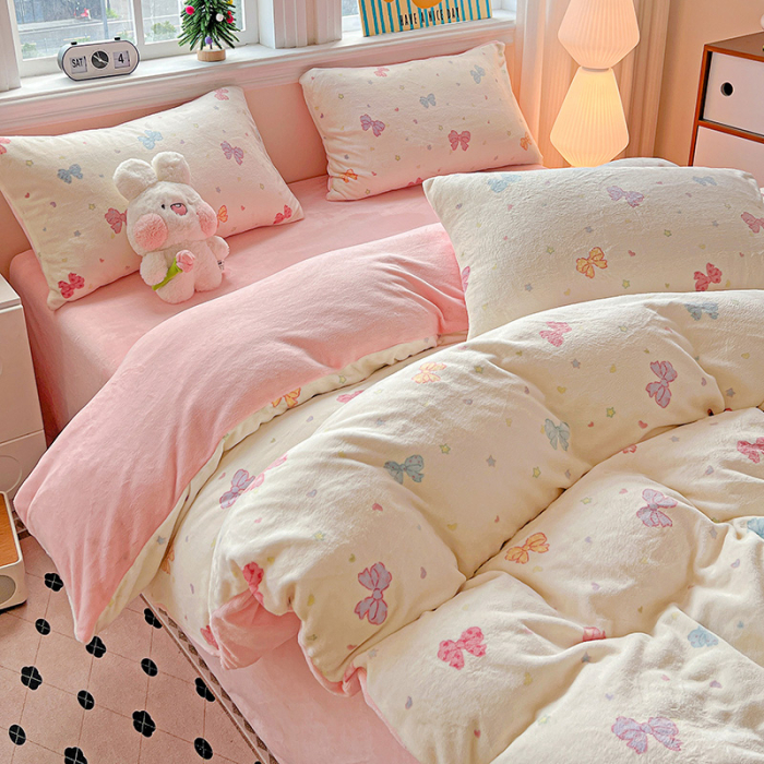 Lenjerie De Pat Cocolino 4 Piese Cu Elastic - Roz Cu Fundite Colorate [4]