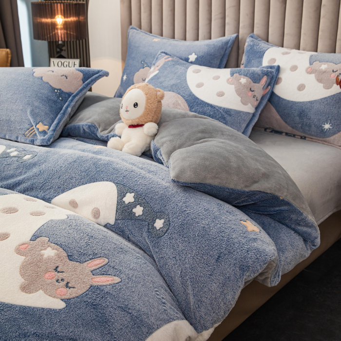 Lenjerie De Pat Cocolino 4 Piese Cu Elastic - Luna Si Iepurasul [2]