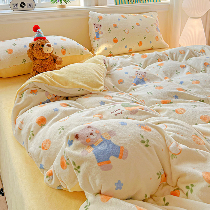 Lenjerie De Pat Cocolino 4 Piese Cu Elastic - Galben Cu Ursuleti, Portocale Si Floricele [14]