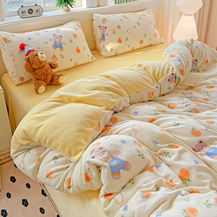 Lenjerie De Pat Cocolino 4 Piese Cu Elastic - Galben Cu Ursuleti, Portocale Si Floricele [13]