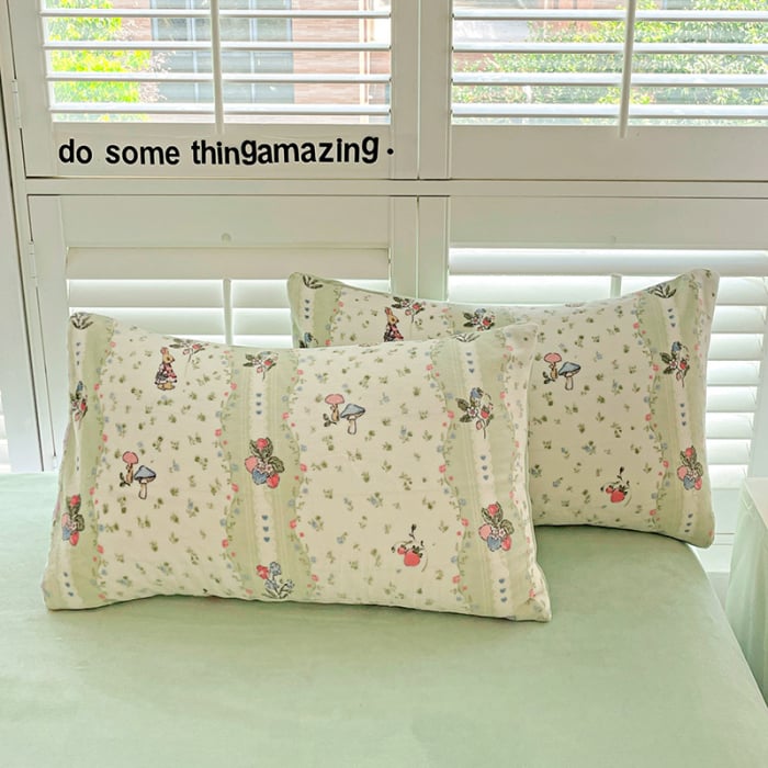 Lenjerie De Pat Cocolino 4 Piese Cu Elastic - Verde Cu Ciupercute Si Iepurasi [2]