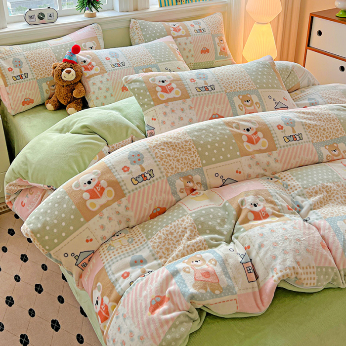 Lenjerie De Pat Cocolino 4 Piese Cu Elastic - Verde Cu Patratele [1]