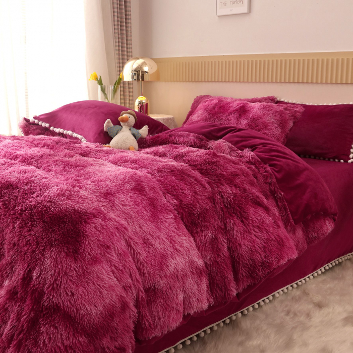 Lenjerie De Pat Pufoasa FLUFFY - Nuante De Mov Cu Ciucuri [5]