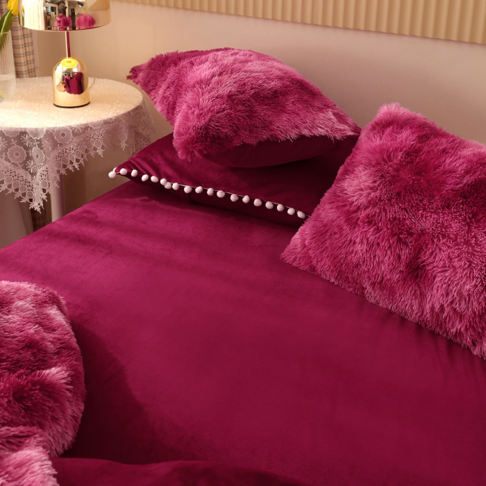 Lenjerie De Pat Pufoasa FLUFFY - Nuante De Mov Cu Ciucuri [4]