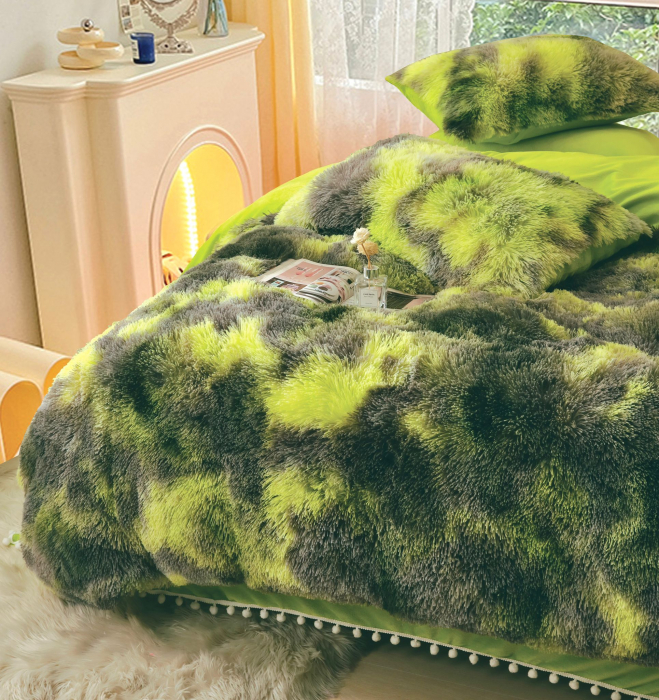 Lenjerie De Pat Pufoasa FLUFFY - Verde/Gri Cu Ciucuri [5]