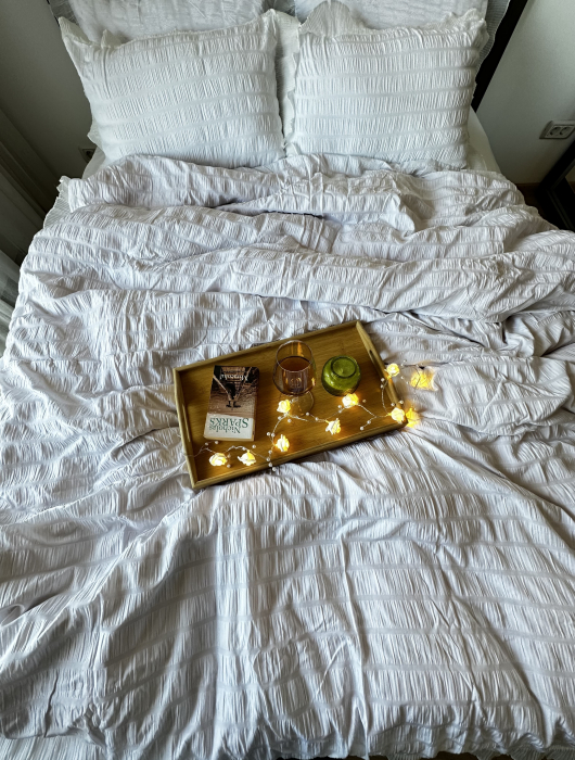 Lenjerie De Pat Creponata Cu Volanase - White [4]