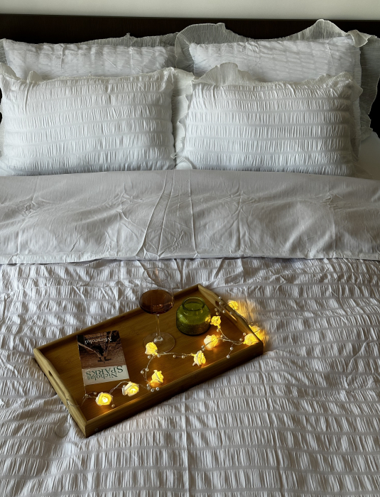 Lenjerie De Pat Creponata Cu Volanase - White [3]