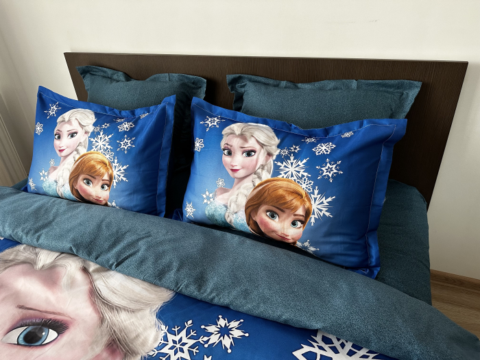 Lenjerie De Pat Finet Premium - Frozen - Ana Si Elsa [8]