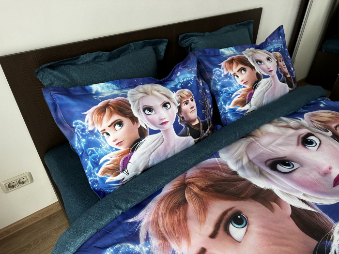 Lenjerie De Pat Finet Premium - Frozen - Ana Si Elsa [4]