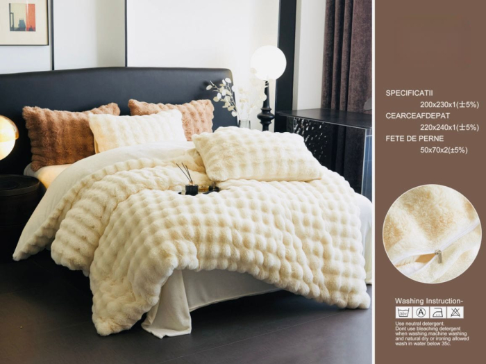 Lenjerie De Pat Pufoasa Blana Artificiala Rabbit - Iepure Crem [1]