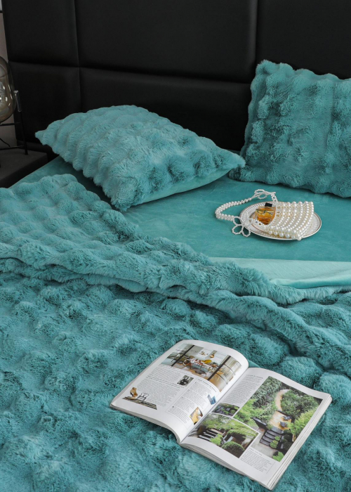 Lenjerie De Pat Pufoasa Blana Artificiala Rabbit - Iepure Luxury Edition - Turquoise [2]