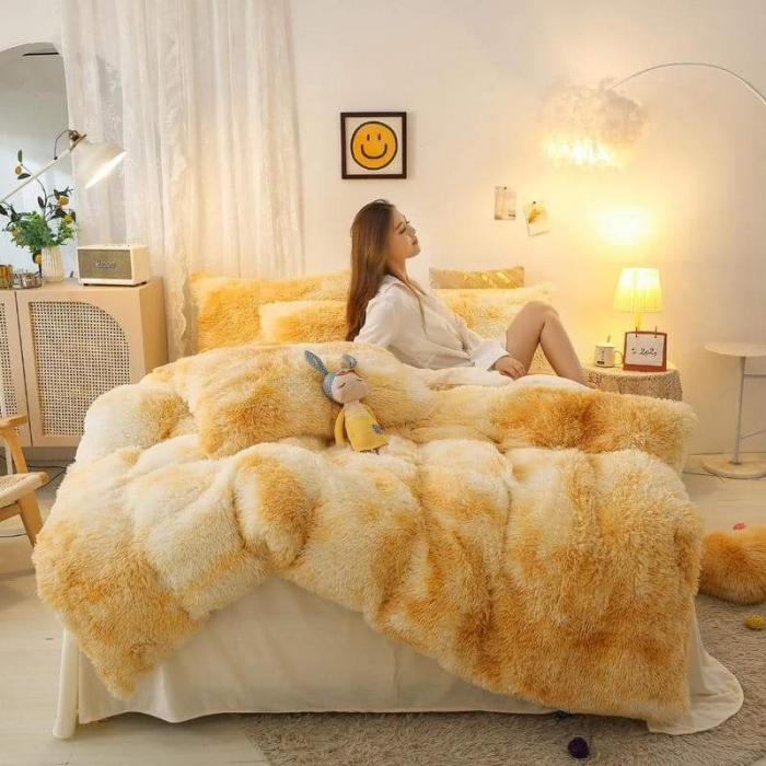 Lenjerie De Pat Pufoasa FLUFFY - Galben Pal [3]