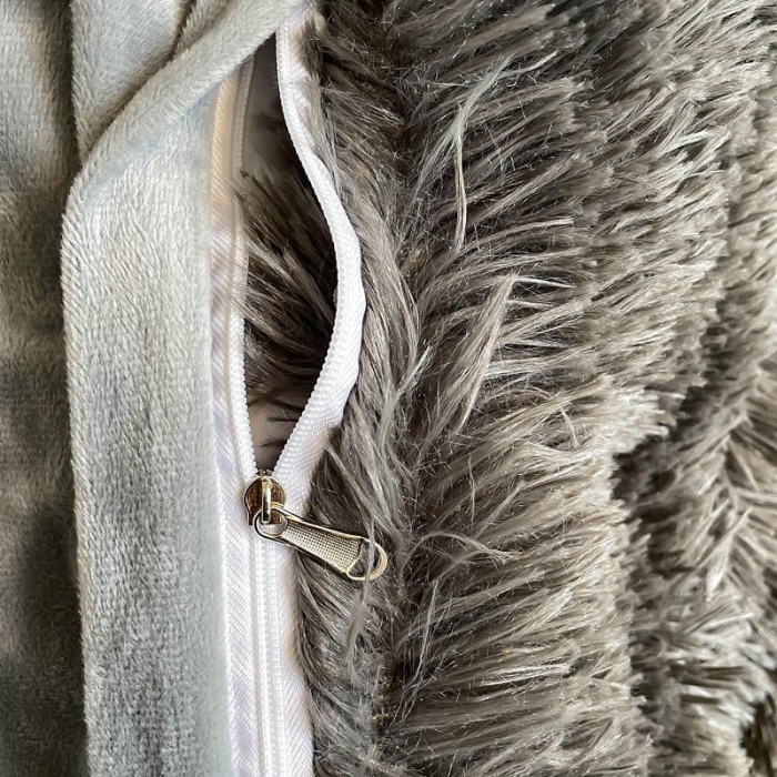 Lenjerie De Pat Pufoasa FLUFFY - Gri [4]