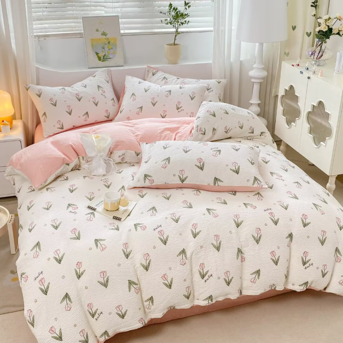 Lenjerie Din Bumbac Tip Finet Textura Creponata 1 Persoana Cu Elastic - Lalele Roz [1]