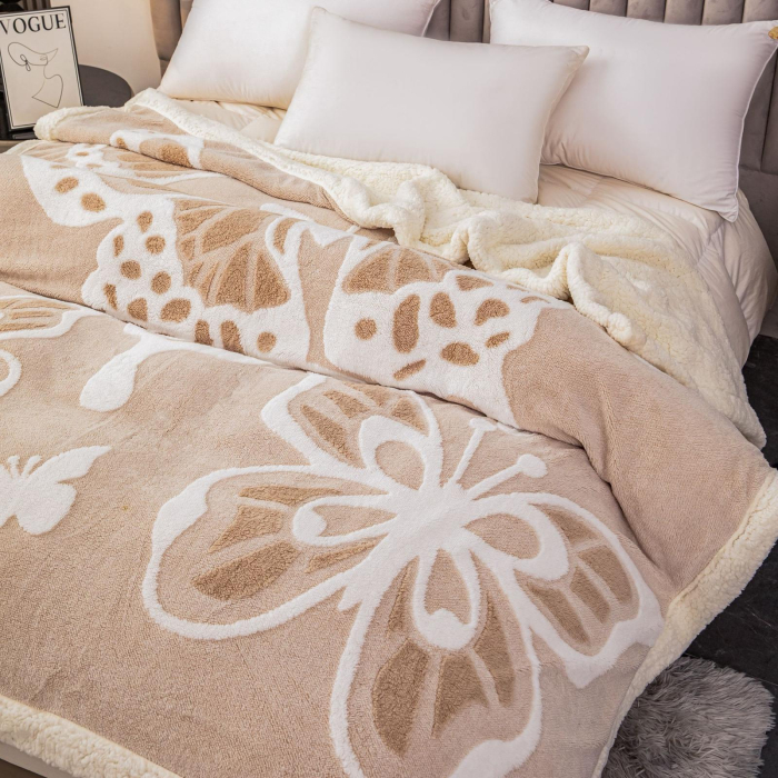 Patura Cocolino Blanita Alba Cu Imprimeu Fluturi 3D - Bej [1]