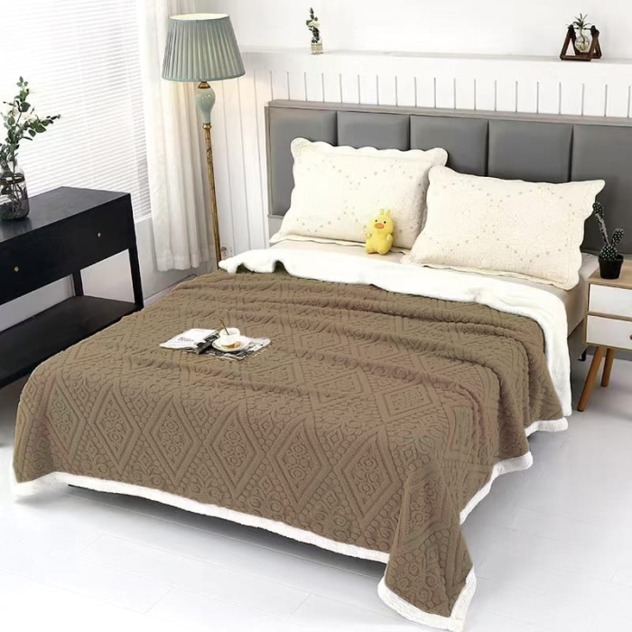 Patura Cocolino Imprimeu Tip Tricotata Cu Blanita Model Royal - Maro Inchis [1]