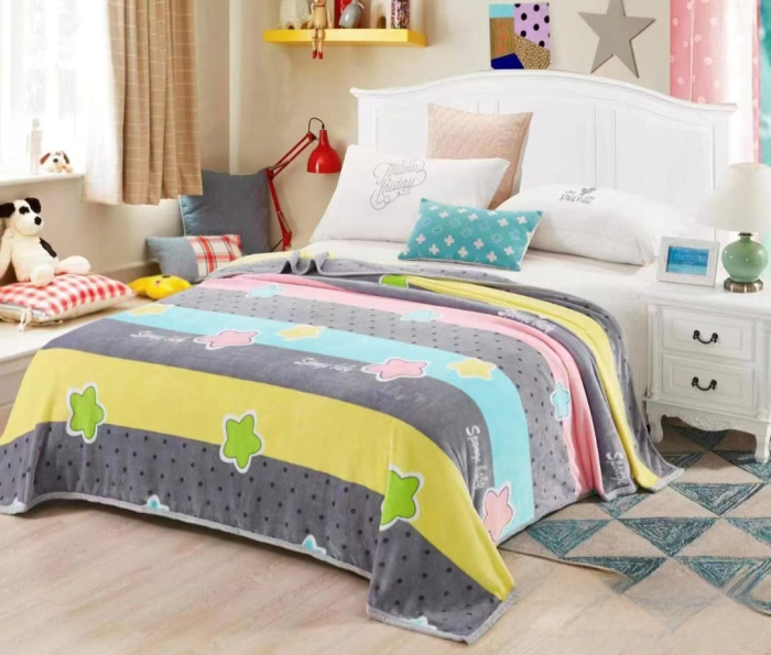 Patura Cocolino Subtire 200x230cm - Gri Cu Dungi Si Stelute Colorate [1]