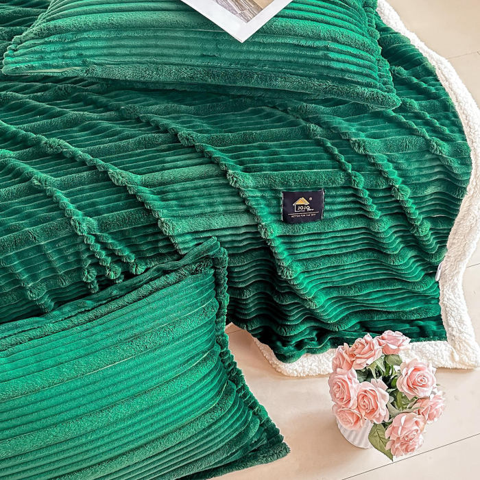 Set Patura Cocolino Cu Blanita si Fete De Perna - Verde [5]