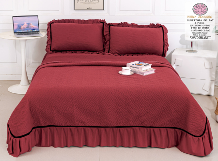 Cuverturi Catifea - Cuvertura Catifea 3 Piese Cu Volanase - Bordo