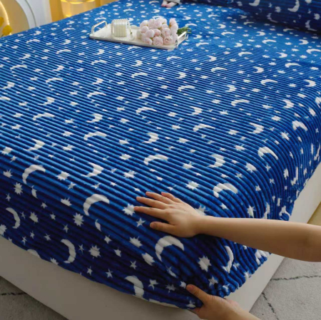 Husa Cocolino 180x200cm cu Elastic si 2 Fete de Perna Model Gofrat Cu Stelute - Albastru Bleumarin [14]