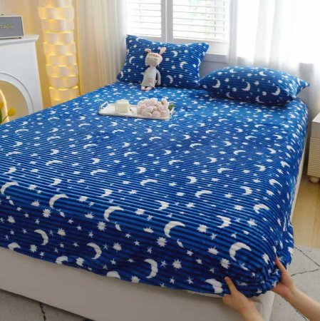 Husa Cocolino 180x200cm cu Elastic si 2 Fete de Perna Model Gofrat Cu Stelute - Albastru Bleumarin [8]