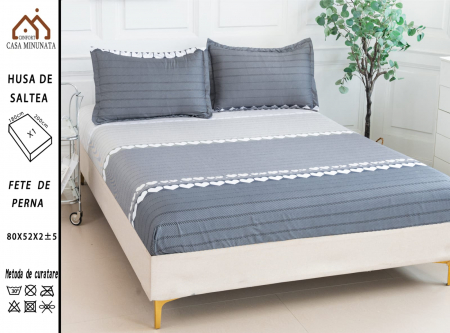 HUSE DE PAT CU ELASTIC - Husa cu Elastic si Fete de Perna Bumbac Satinat 180x200cm - Gri Cu Inimioare Mici