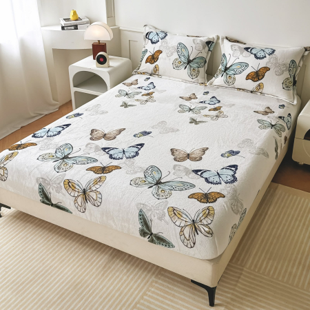 HUSE DE PAT CU ELASTIC - Husa cu Elastic si Fete de Perna Cocolino - Bej Cu Fluturasi