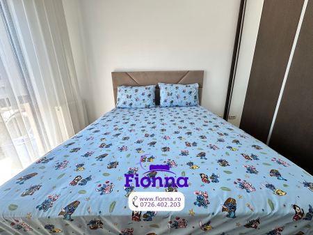 Husa cu Elastic si Fete de Perna Din Bumbac 100% Ranforce 180x200cm - Stitch Si Lilo La Plaja [2]