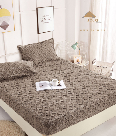 HUSE DE PAT CU ELASTIC - Husa Cu Elastic Si Fete De Perna Tricotata 180x200cm - Maro