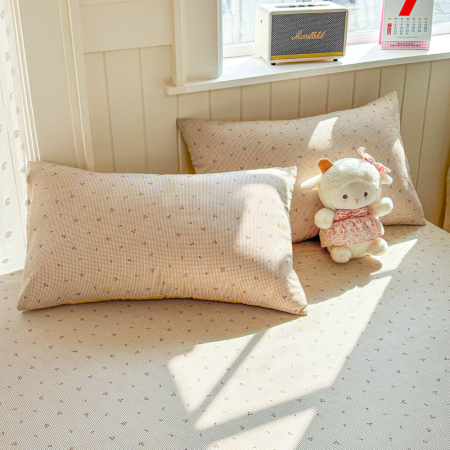 Husa Din Bumbac 100% Ranforce Cu Elastic Si Fete De Perna 160x200cm - Cirese Si Patratele [6]