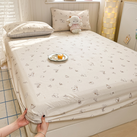 Husa Din Bumbac 100% Ranforce Cu Elastic Si Fete De Perna 160x200cm - Crem Cu Ursuleti [13]