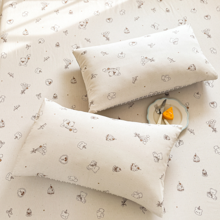 Husa Din Bumbac 100% Ranforce Cu Elastic Si Fete De Perna 160x200cm - Crem Cu Ursuleti [3]