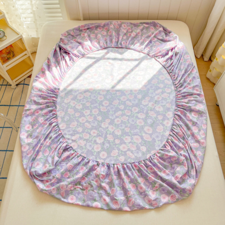 Husa Din Bumbac 100% Ranforce Cu Elastic Si Fete De Perna 160x200cm - Lila Cu Flori Roz [8]