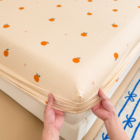 Husa Din Bumbac 100% Ranforce Cu Elastic Si Fete De Perna 160x200cm - Portocale Si Patratele [4]