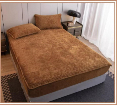 HUSE DE PAT CU ELASTIC - Husa Din Catifea Tip Topper 160x200cm - Maro