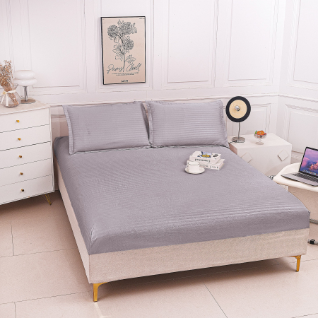 HUSE DE PAT CU ELASTIC - Husa Din Damasc Satinat Subtire 180x200cm - Gri Deschis