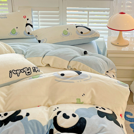 Lenjerie De Pat Cocolino 4 Piese Cu Cearceaf Pat Mare - Bleu Cu Ursuleti Panda [25]