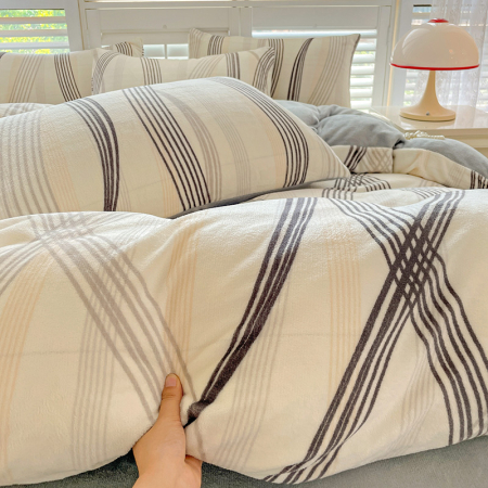 Lenjerie De Pat Cocolino 4 Piese Cu Cearceaf Pat Mare - Gri Cu Dungi Moderne [14]