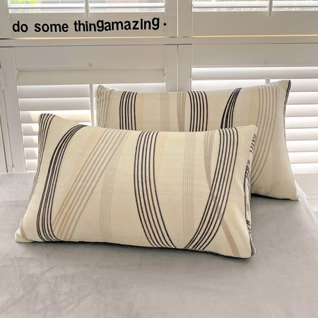 Lenjerie De Pat Cocolino 4 Piese Cu Cearceaf Pat Mare - Gri Cu Dungi Moderne [1]