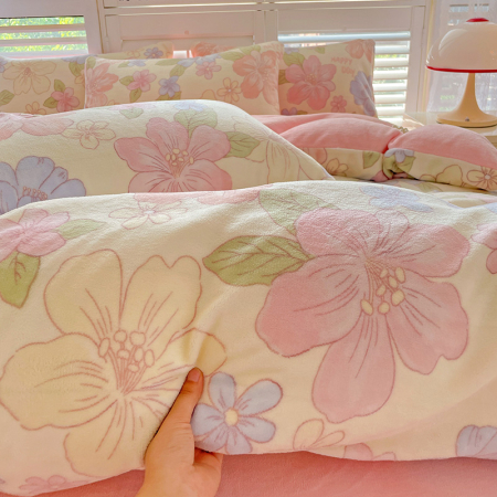 Lenjerie De Pat Cocolino 4 Piese Cu Cearceaf Pat Mare - Roz Cu Flori Pastel [21]