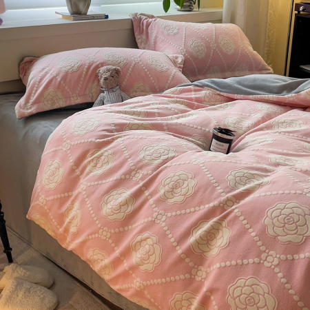 Lenjerie De Pat Cocolino 4 Piese Cu Cearceaf Pat Mare - Roz Cu Trandafiri Albi [15]