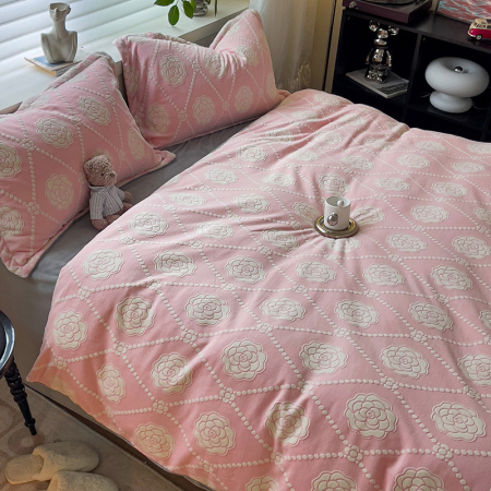 Lenjerie De Pat Cocolino 4 Piese Cu Cearceaf Pat Mare - Roz Cu Trandafiri Albi [12]