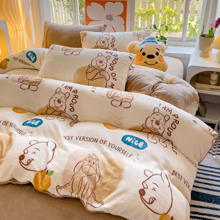 Cearceaf normal 4 piese - Lenjerie De Pat Cocolino 4 Piese Cu Cearceaf Pat Mare - Winnie The Pooh