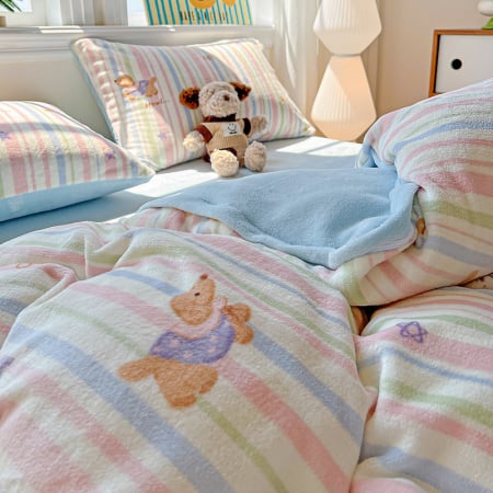 Lenjerie De Pat Cocolino 4 Piese Cu Elastic - Bleu Cu Catei Si Dungi [15]