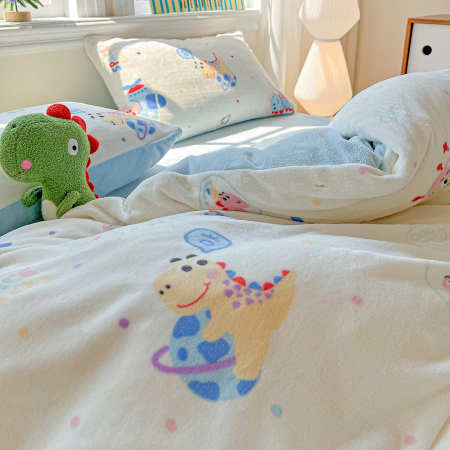 Lenjerie De Pat Cocolino 4 Piese Cu Elastic - Bleu Cu Dinozauri [13]