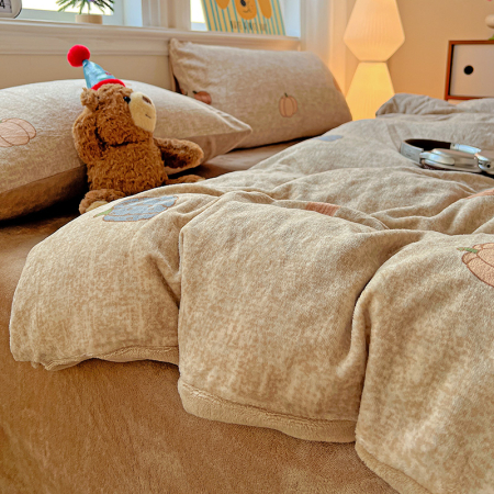 Lenjerie De Pat Cocolino 4 Piese Cu Elastic - Bej Cu Dovleci De Toamna [14]